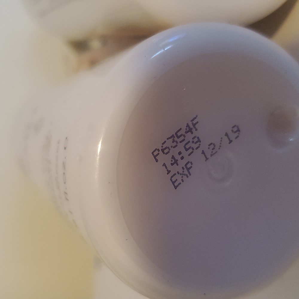 Lot 2pc GRACE COLE Vanilla Blush & Peony / Nectarine Bloss Hand Lotion 16.9 Oz. - Picture 11 of 12
